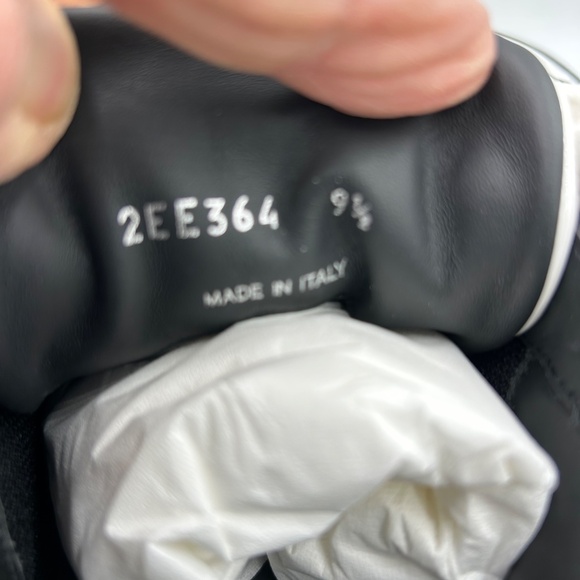 Men’s Prada downtown triangle logo leather sneakers size 9.5 fits 10.5 US - Picture 9 of 11